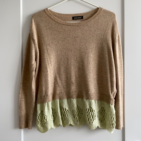 😍3for$25😍Thermal pull over top - Picture 2 of 7